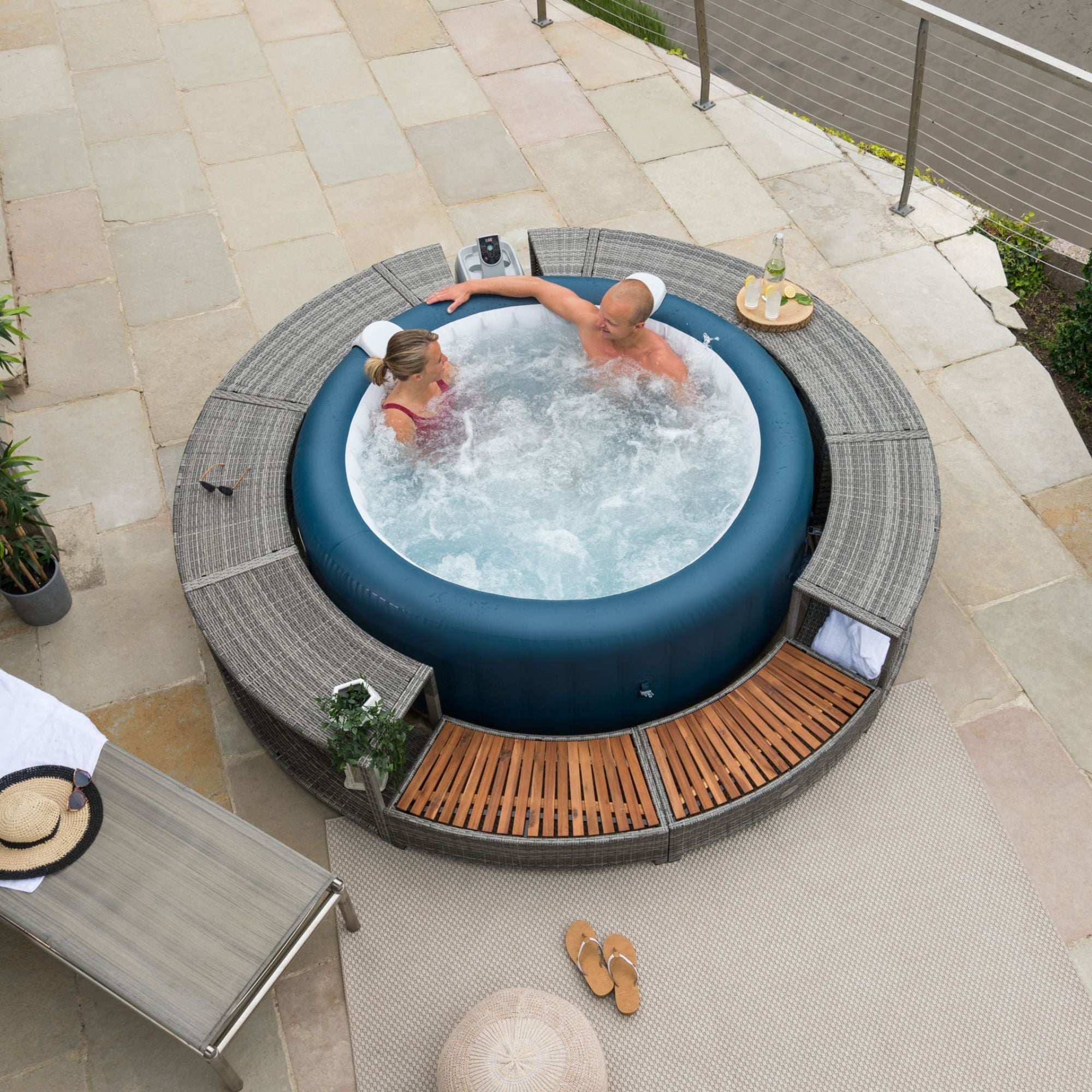 Round Rattan Hot Tub Surround 180cm Grey