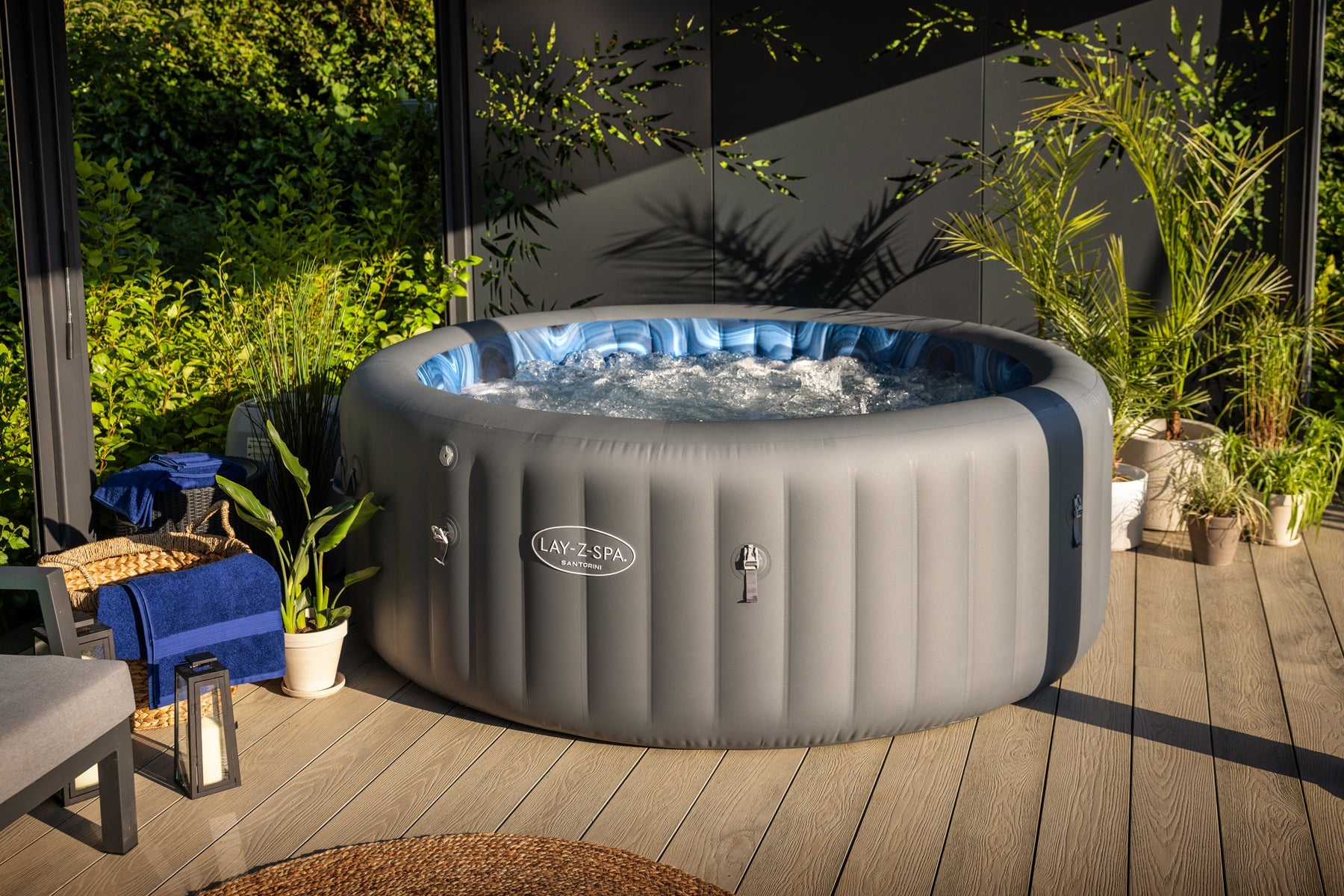 Santorini HydroJet Pro™